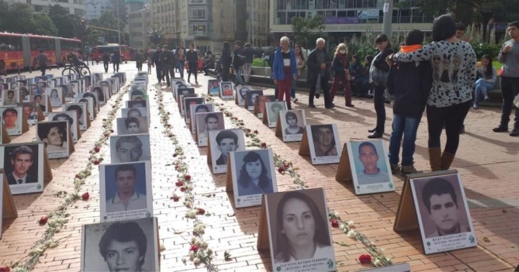 Arte y Memoria en Bogotá, un espacio para no olvidar únase al conversatorio Vida en Bogotá