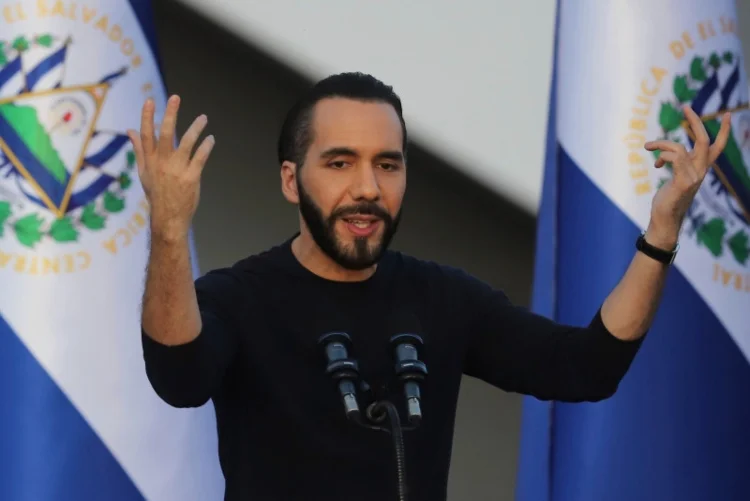 Medidas disciplinarias en El Salvador_ La nueva cara de la educación bajo el mandato de Bukele