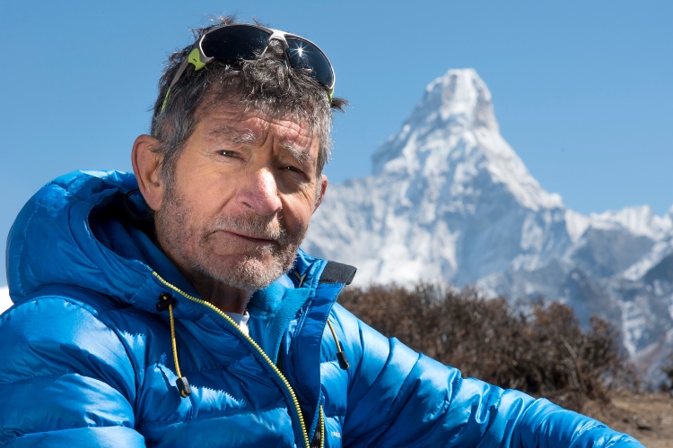 Carlos Soria: a los 86 años desafía el Himalaya y busca el Manaslu