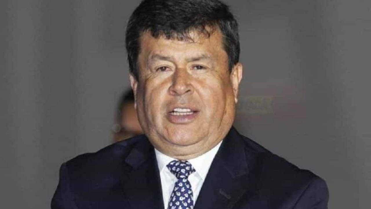 EXDIRECTOR SENA
