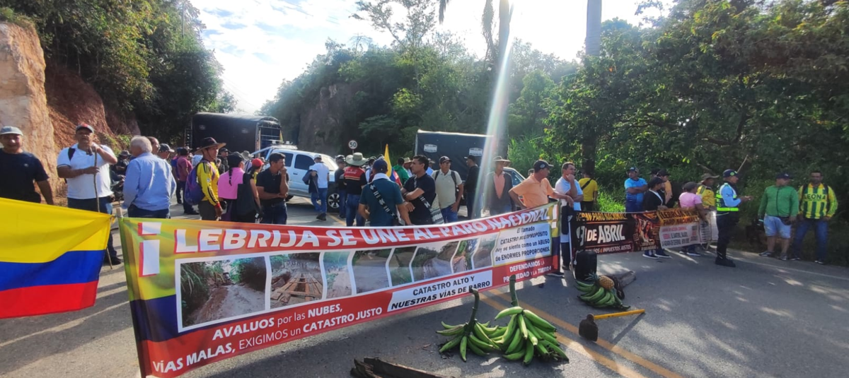Santander, protestas, impuesto predial, bloqueos viales, movilidad, Bucaramanga, rutas alternas