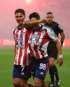 Con autoridad y contundencia, Junior supera a Nacional y acaricia la estrella