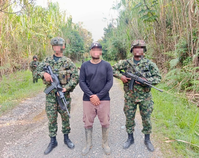 Mordisco- Ejército- Cauca- Valle- Los farallones de CALI. alias Tulande-Jaime Martínez-