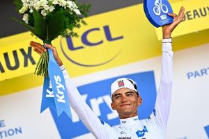 México celebra: Isaac del Toro logra hazaña inédita en el Tour