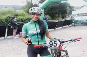 Pedalista Diana Pinilla Conquista el Campeonato Nacional de Maratón MTB en Pereira